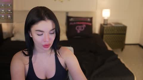 Snapshot of bright_diamonds_054 chatting on February 7, 7:39 pm Diamonds Girls online show from February 7, 7:39 pm