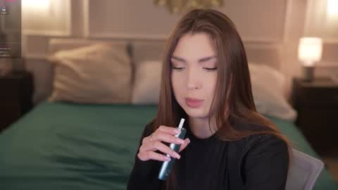 Snapshot of bright_diamonds_054 chatting on March 3, 8:20 am Diamonds Girls online show from March 3, 8:20 am