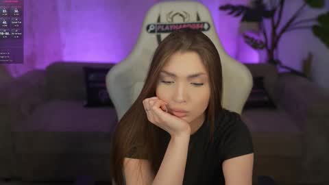 Snapshot of bright_diamonds_054 chatting on March 15, 9:26 am Diamonds Girls online show from March 15, 9:26 am