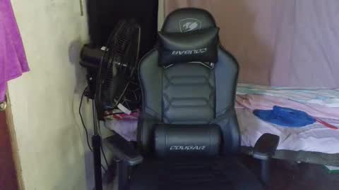 lynn online show from February 21, 2:45 am