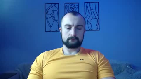 Snapshot of brindlefly69 chatting on December 30, 11:37 am brindlefly69 online show from December 30, 11:37 am