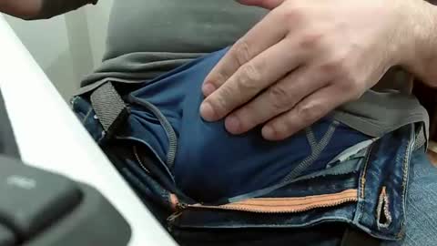 Bringing the thunder 87 online show from October 14, 1:45 pm