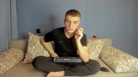 bristlebback online show from September 13, 4:07 pm