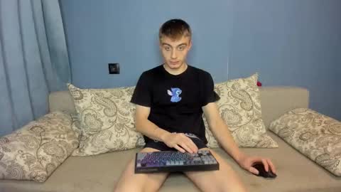 bristlebback online show from September 29, 4:01 pm