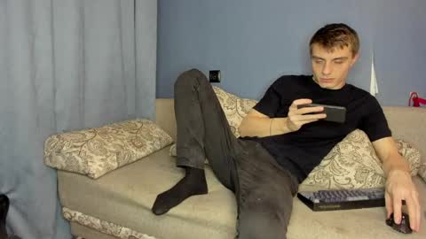 Snapshot of bristlebback chatting on April 19, 4:39 pm bristlebback online show from April 19, 4:39 pm