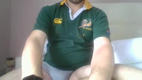Snapshot of britguy6985 chatting on January 6, 2:03 pm britguy6985 online show from January 6, 2:03 pm