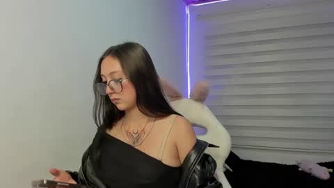 Snapshot of brith_ness chatting on June 24, 3:16 am Brith ness online show from June 24, 3:16 am