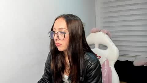 Snapshot of brith_ness chatting on July 7, 3:20 am Brith ness online show from July 7, 3:20 am