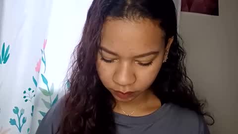 brithany online show from February 15, 9:33 pm