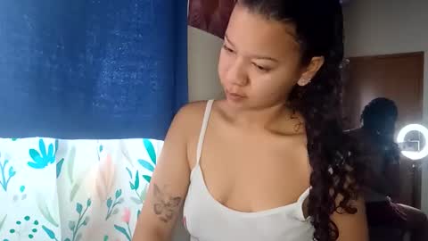 brithany online show from February 27, 5:02 pm