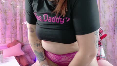 Snapshot of british_rosie chatting on January 9, 12:19 pm Want to see more online show from January 9, 12:19 pm