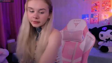 Britney online show from March 7, 8:28 pm