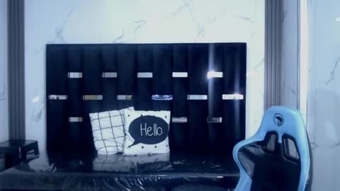 Britney  online show from April 10, 2:39 am