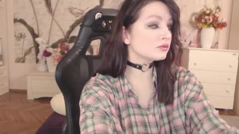 britneybarker online show from February 5, 10:47 pm