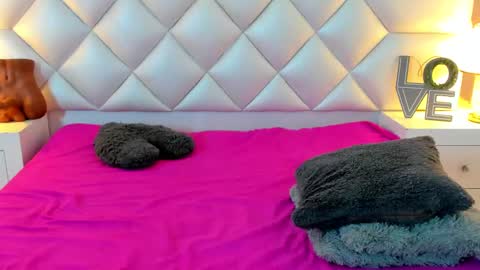 Brittany  online show from February 14, 2:07 am