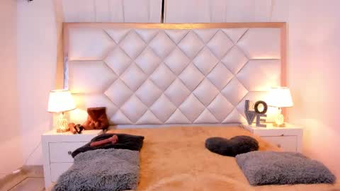 Brittany  online show from November 15, 3:26 am