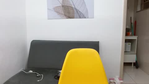 maru miaw   Please help me to reach 100 thumbs up online show from October 30, 2:35 am