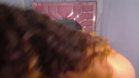 Snapshot of brittany_ch chatting on April 15, 7:58 pm BRITANY online show from April 15, 7:58 pm