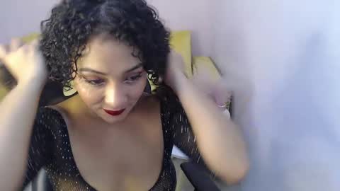Snapshot of brittany_ch chatting on May 26, 8:05 pm BRITANY online show from May 26, 8:05 pm