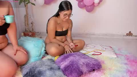 brittany online show from December 5, 11:52 am