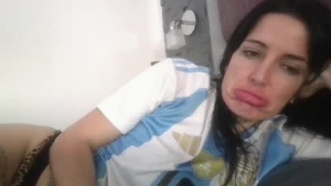 Snapshot of brittanylove1508 chatting on July 4, 4:24 pm Brittany Love online show from July 4, 4:24 pm