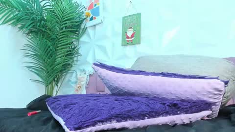 Snapshot of briyit_doll chatting on January 7, 5:43 am BRIYIT online show from January 7, 5:43 am