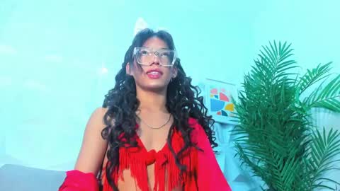 Snapshot of briyit_doll chatting on January 11, 10:19 am BRIYIT online show from January 11, 10:19 am