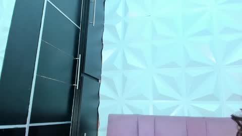 Snapshot of briyit_doll chatting on January 21, 3:04 am BRIYIT online show from January 21, 3:04 am