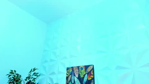 Snapshot of briyit_doll chatting on February 20, 4:07 am BRIYIT online show from February 20, 4:07 am