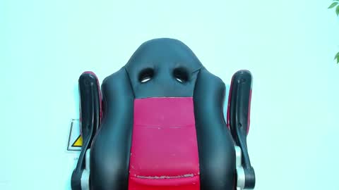 Snapshot of briyit_doll chatting on February 22, 10:29 am BRIYIT online show from February 22, 10:29 am