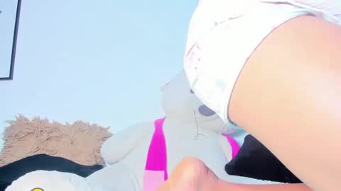 Snapshot of briyit_doll chatting on October 13, 7:03 pm BRIYIT online show from October 13, 7:03 pm