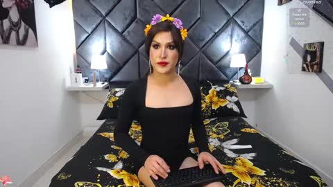Snapshot of briyithgonza chatting on February 11, 5:58 am Briyith Gonza online show from February 11, 5:58 am