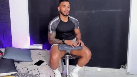 brock_hurn online show from September 16, 8:43 pm