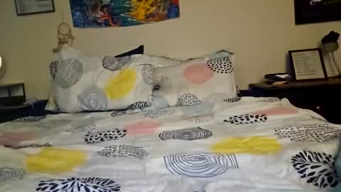 brockdemers1 online show from December 15, 3:33 am