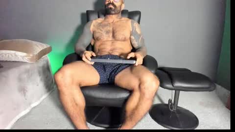 brockhurn_ online show from October 5, 10:29 pm