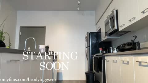 Brody Biggs online show from April 12, 8:47 pm