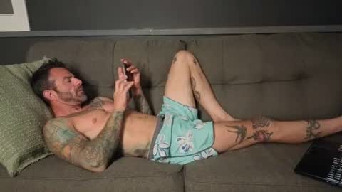 Snapshot of brodyrad chatting on June 18, 4:57 am Brody Rad online show from June 18, 4:57 am