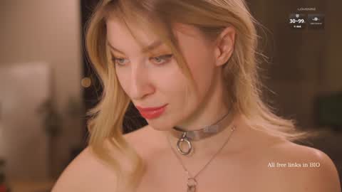 Snapshot of bronnica chatting on December 28, 5:57 pm Anna online show from December 28, 5:57 pm