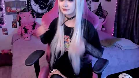 Martha online show from November 12, 1:11 pm