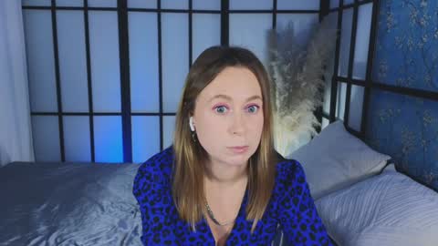 Snapshot of brooke_evans_ chatting on January 20, 12:15 am Brooke online show from January 20, 12:15 am