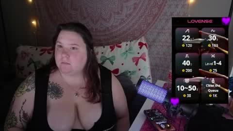 Snapshot of brookenicole3 chatting on April 30, 12:11 pm Madam Brooke online show from April 30, 12:11 pm