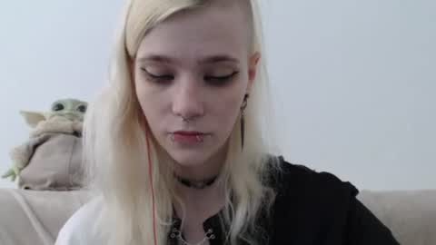 Snapshot of brookewylde_20 chatting on June 20, 11:57 am brookewylde_20 online show from June 20, 11:57 am