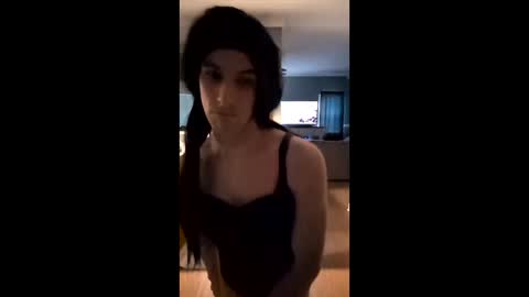 brooke online show from April 5, 12:24 pm