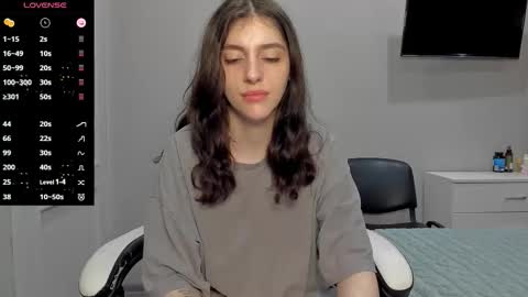 broosnica1 online show from October 7, 7:16 am