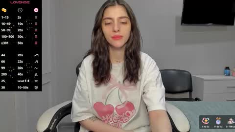 broosnica1 online show from November 23, 7:41 am