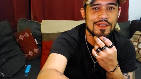 brownboyt online show from January 11, 11:37 am