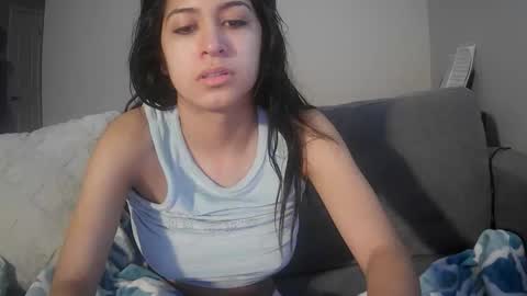 brownbunny212 online show from April 4, 4:15 pm