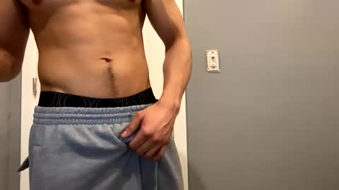 browndaddy4713 online show from March 16, 5:39 pm