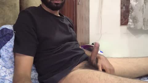 Snapshot of brownie_cake chatting on April 28, 4:56 pm brownie_cake online show from April 28, 4:56 pm