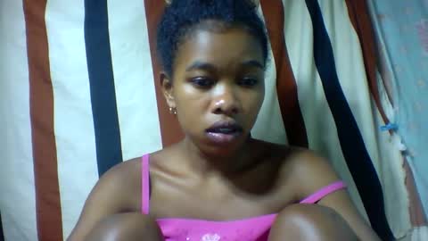 Snapshot of brucah9794 chatting on February 7, 12:31 pm brucah9794 online show from February 7, 12:31 pm